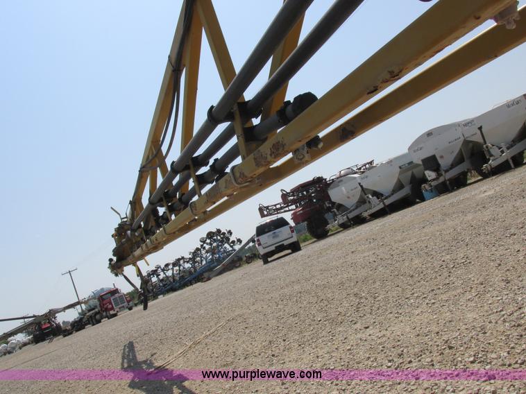 image for item L4017 1996 Ag-Chem RoGator 544 self-propelled sprayer