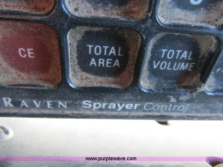 image for item L4017 1996 Ag-Chem RoGator 544 self-propelled sprayer