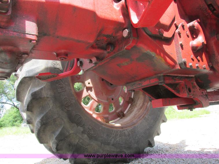 image for item L4018 Farmall 806 tractor