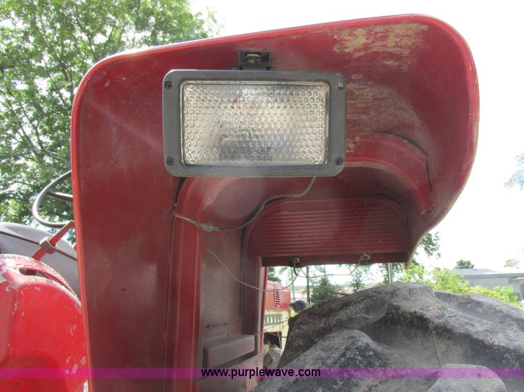 image for item L4018 Farmall 806 tractor