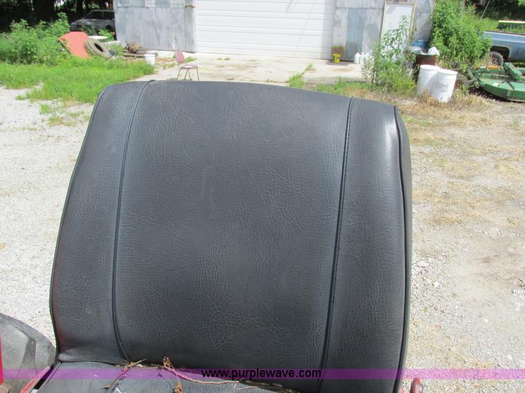 image for item L4018 Farmall 806 tractor