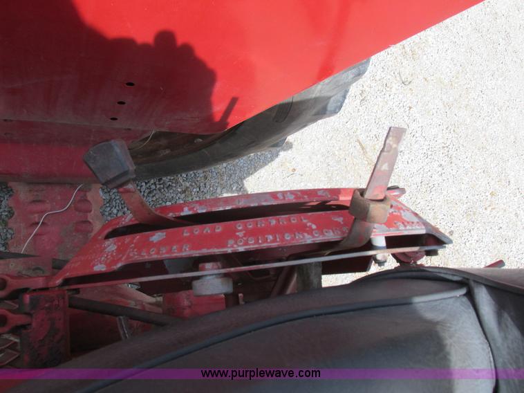 image for item L4018 Farmall 806 tractor