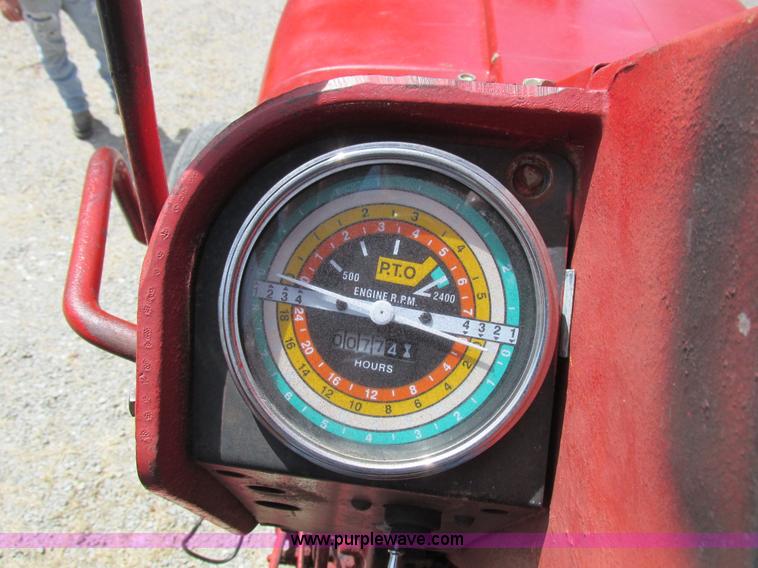 image for item L4018 Farmall 806 tractor