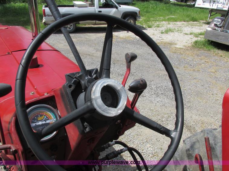image for item L4018 Farmall 806 tractor