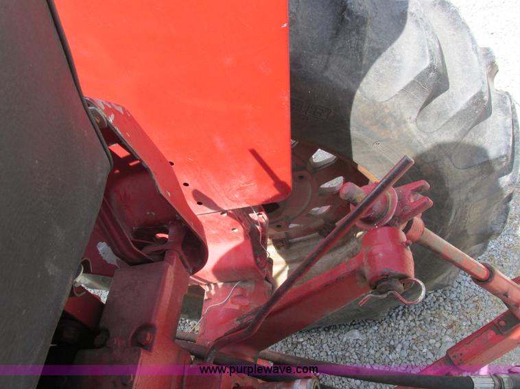 image for item L4018 Farmall 806 tractor