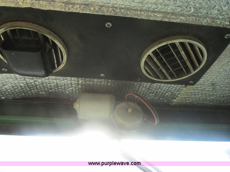 image for item L4027 1976 John Deere 4400 combine