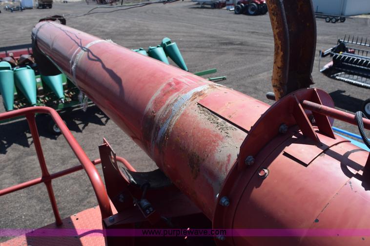 image for item L5754 1993 Case IH 1688 combine