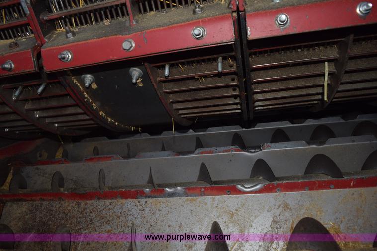 image for item L5754 1993 Case IH 1688 combine