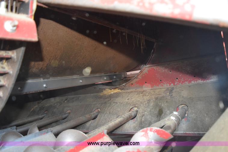 image for item L5754 1993 Case IH 1688 combine