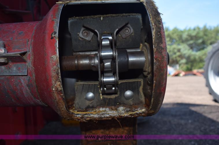 image for item L5754 1993 Case IH 1688 combine