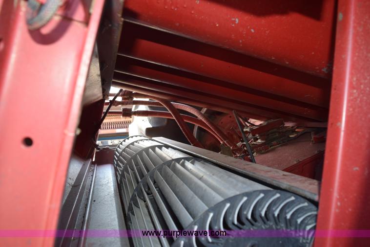 image for item L5754 1993 Case IH 1688 combine