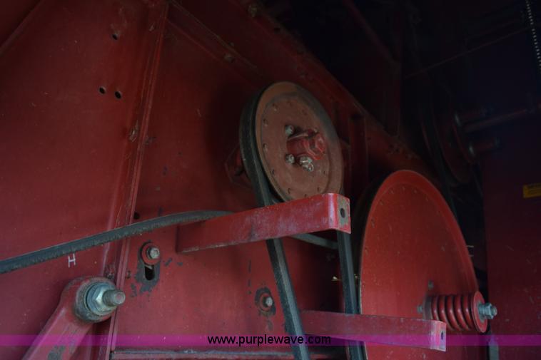 image for item L5754 1993 Case IH 1688 combine