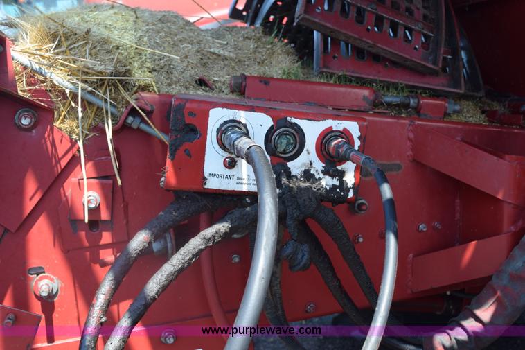 image for item L5754 1993 Case IH 1688 combine