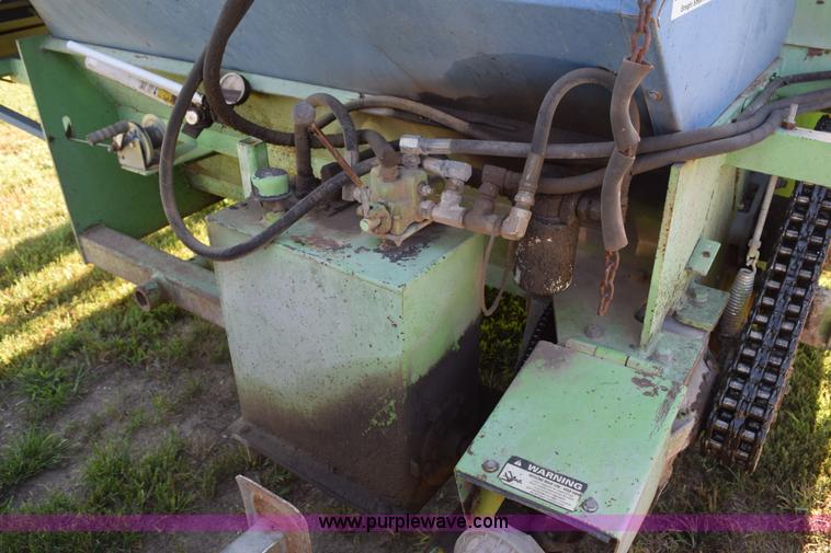 image for item L5755 Ag Bagger G6000 silage bagger
