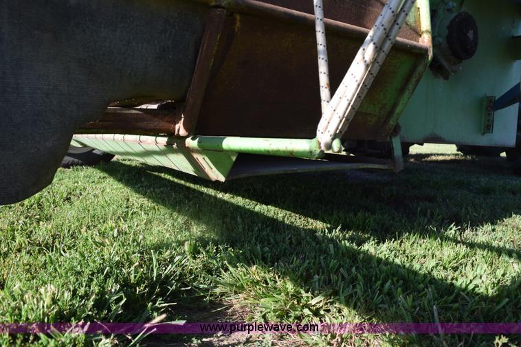 image for item L5755 Ag Bagger G6000 silage bagger