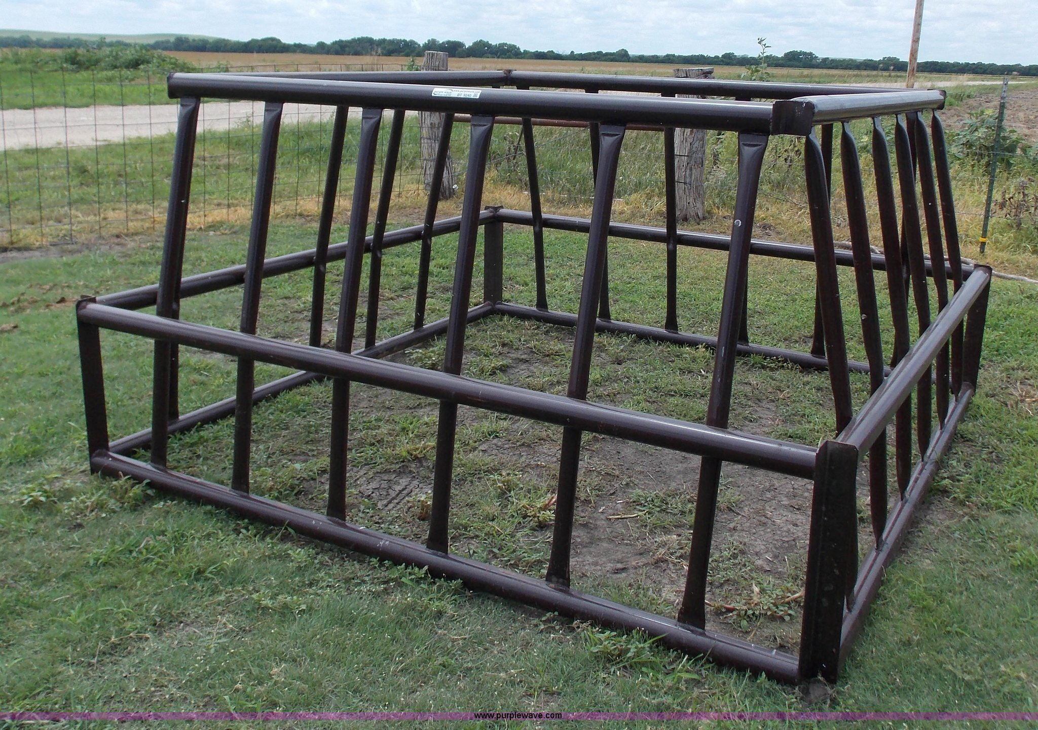 Martin Mfg Haysaver Bale Feeder Item Bt9240 8 26 2015