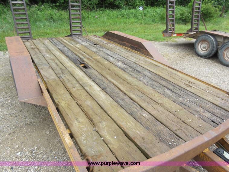 image for item AO9085 1998 Redi Haul equipment trailer