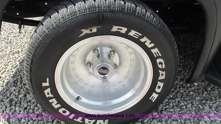 image for item AY9836 1956 Ford F100 pickup truck