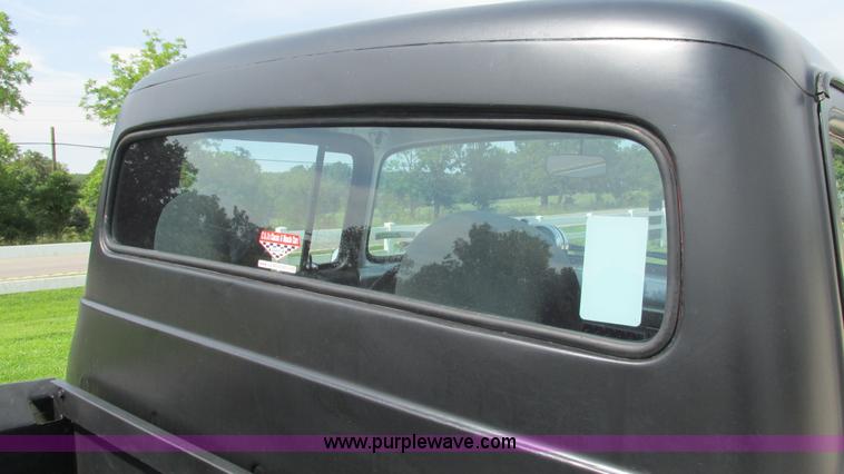 image for item AY9836 1956 Ford F100 pickup truck