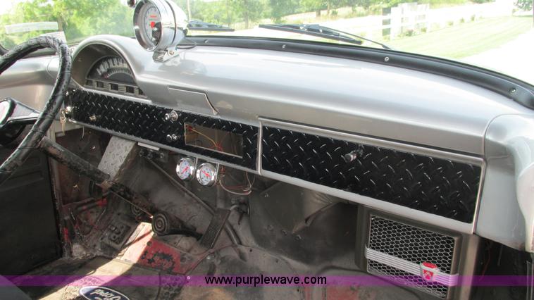 image for item AY9836 1956 Ford F100 pickup truck