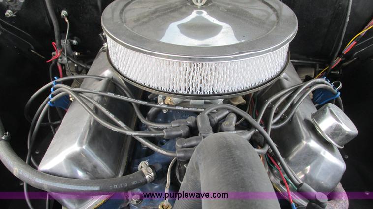 image for item AY9836 1956 Ford F100 pickup truck