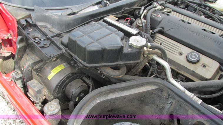 image for item AY9837 1992 Chevrolet Corvette convertible