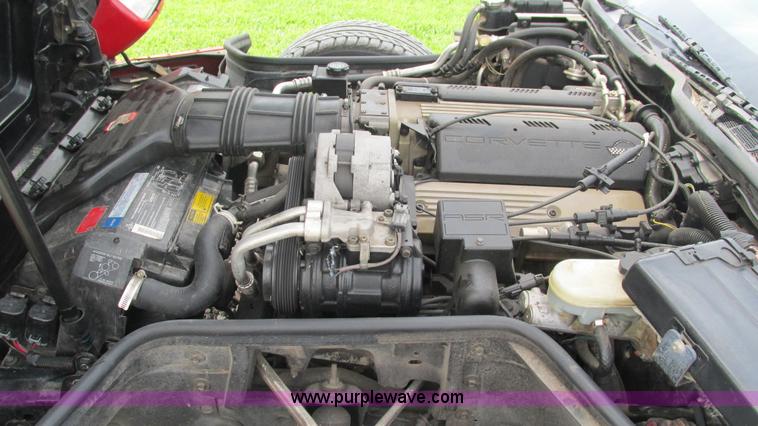 image for item AY9837 1992 Chevrolet Corvette convertible