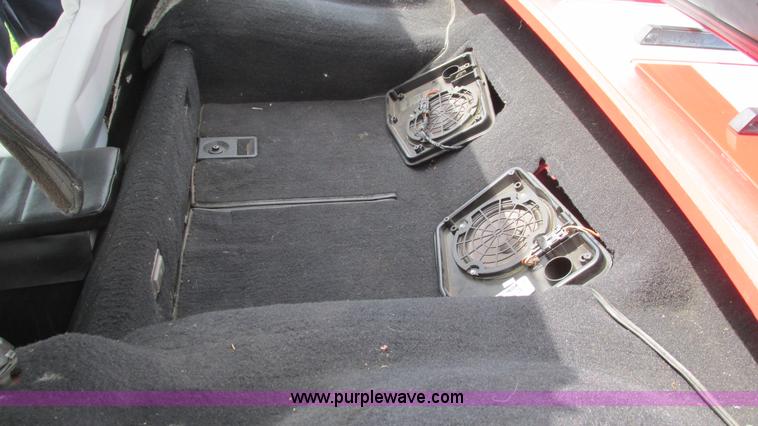 image for item AY9837 1992 Chevrolet Corvette convertible