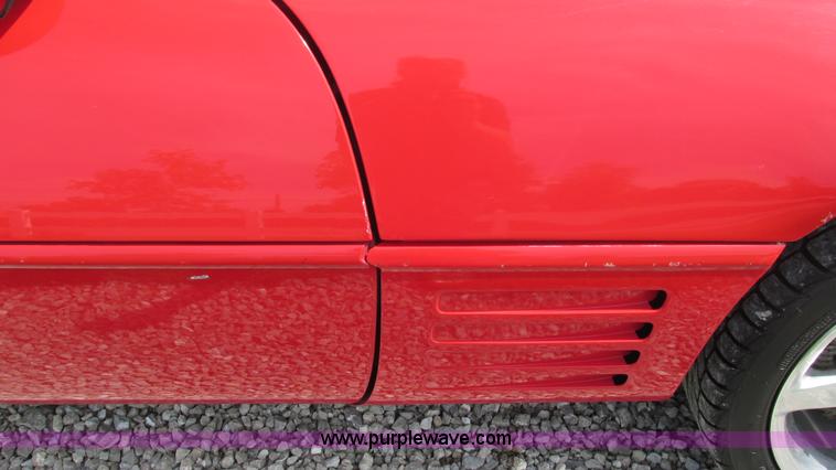 image for item AY9837 1992 Chevrolet Corvette convertible