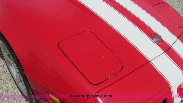 image for item AY9837 1992 Chevrolet Corvette convertible