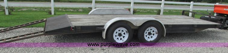 image for item AY9838 2005 Triumph utility trailer