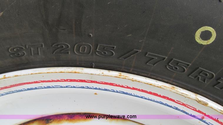 image for item AY9838 2005 Triumph utility trailer