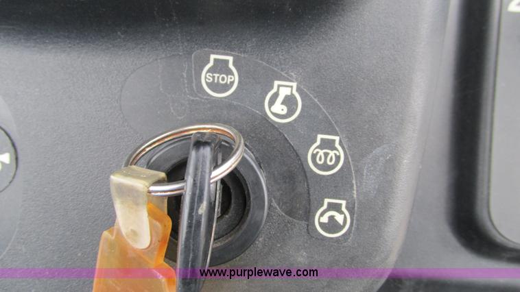 image for item AY9839 2007 Kubota RTV900 utility vehicle