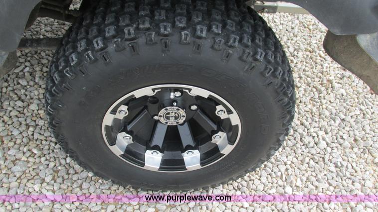 image for item AY9839 2007 Kubota RTV900 utility vehicle