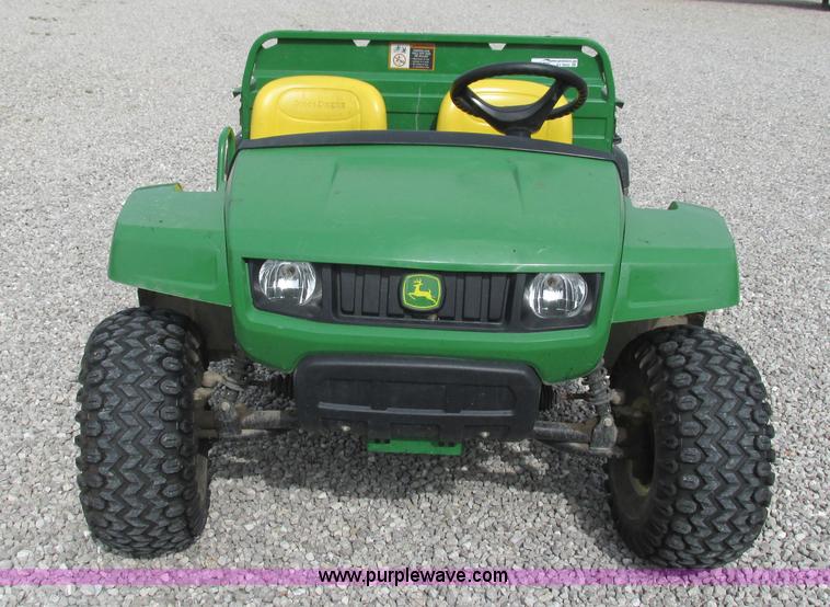 image for item AY9840 2006 John Deere Gator utility vehicle