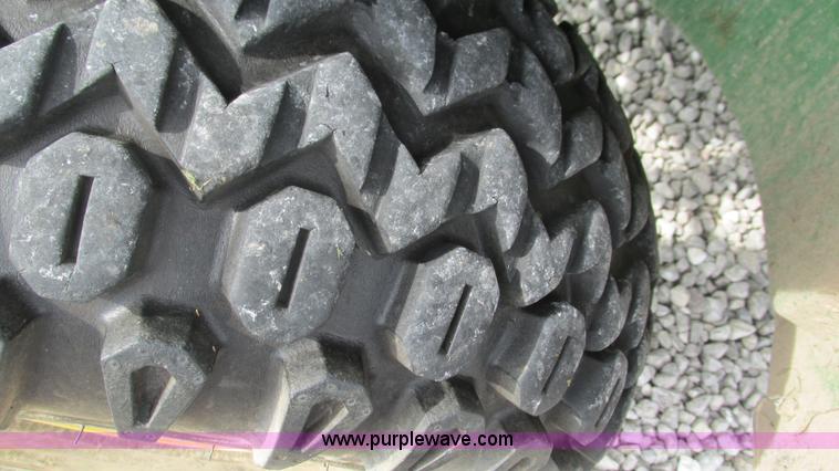 image for item AY9840 2006 John Deere Gator utility vehicle