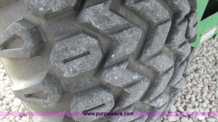 image for item AY9840 2006 John Deere Gator utility vehicle