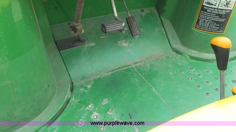 image for item AY9840 2006 John Deere Gator utility vehicle