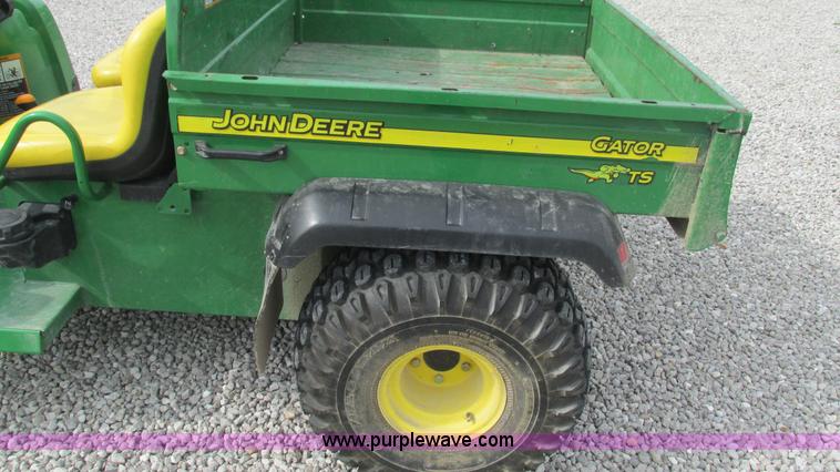image for item AY9840 2006 John Deere Gator utility vehicle