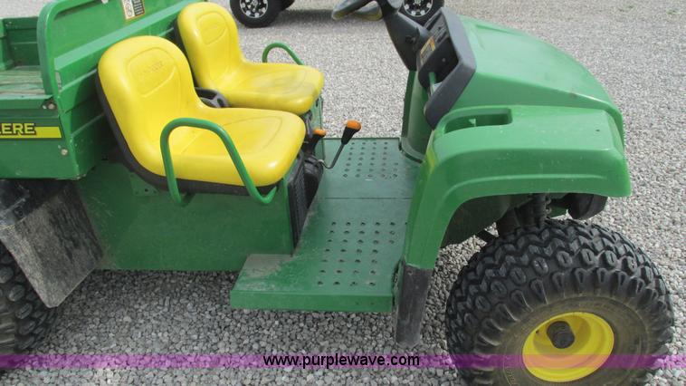 image for item AY9840 2006 John Deere Gator utility vehicle