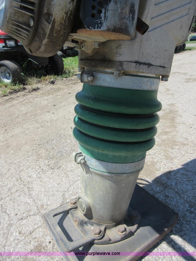 image for item AZ9054 2006 Wacker BS60-2I plate compactor