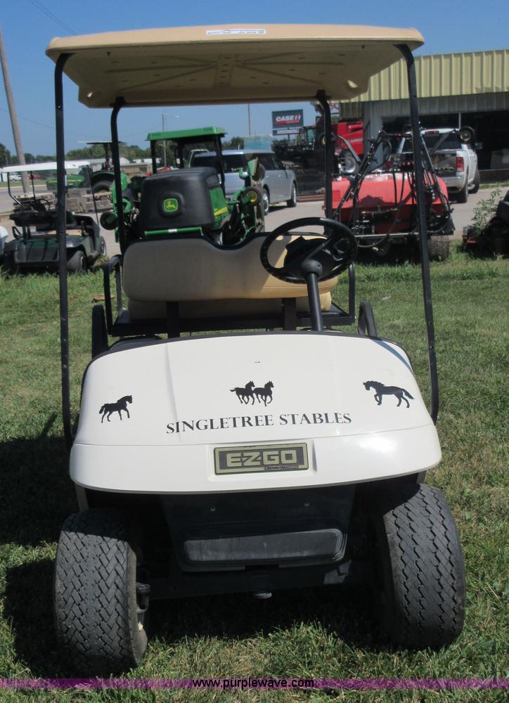 image for item AZ9056 Ez-go M202 golf cart