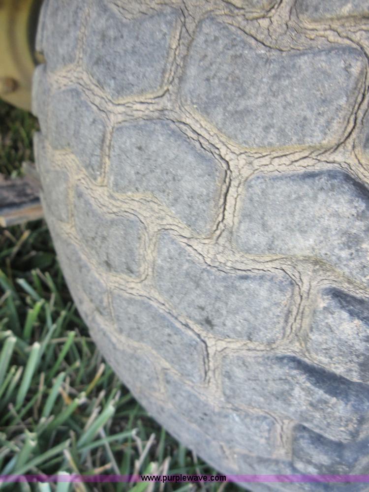 image for item AZ9056 Ez-go M202 golf cart