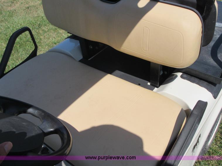 image for item AZ9056 Ez-go M202 golf cart