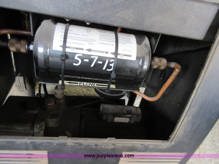 image for item AZ9060 1995 Matco refrigerant recovery and recycling system