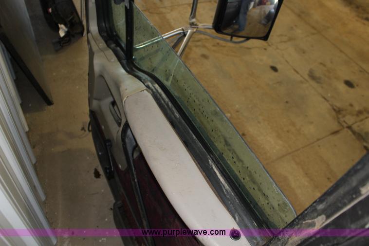 image for item BC9208 2001 Sterling truck doors