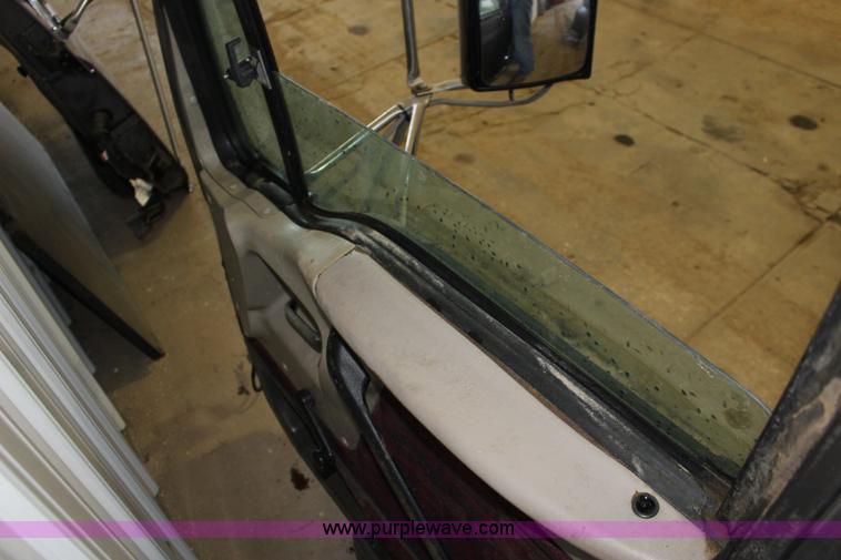 image for item BC9208 2001 Sterling truck doors