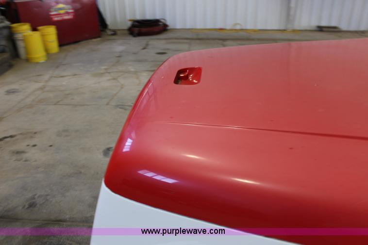 image for item BC9211 2000 Freightliner Century truck hood