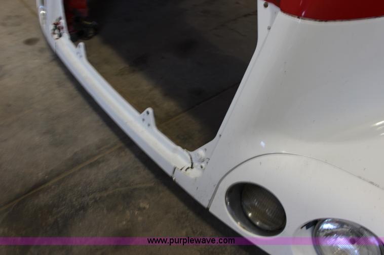 image for item BC9211 2000 Freightliner Century truck hood