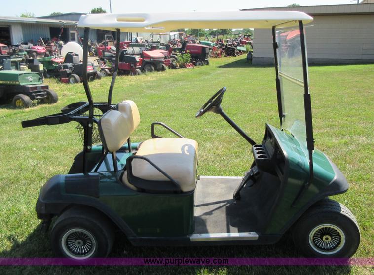 image for item BC9662 Ez-go golf cart
